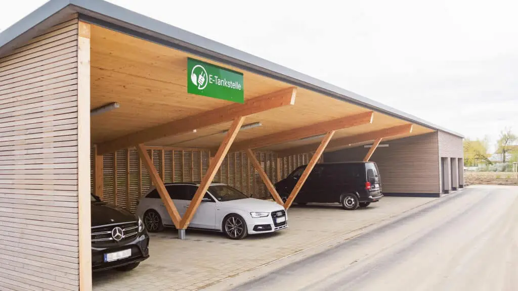 E-Tankstellen am Unternehmenssitz von allnatura in Heubach