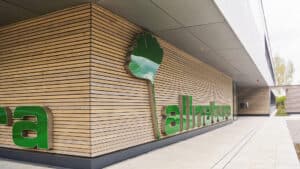 Eingang des allnatura Unternehmenssitz in Heubach