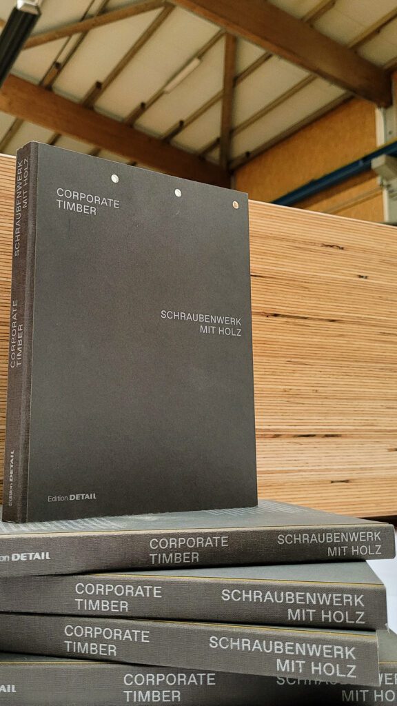 Buch Corporate Timber zum kostenfrei Bestellen