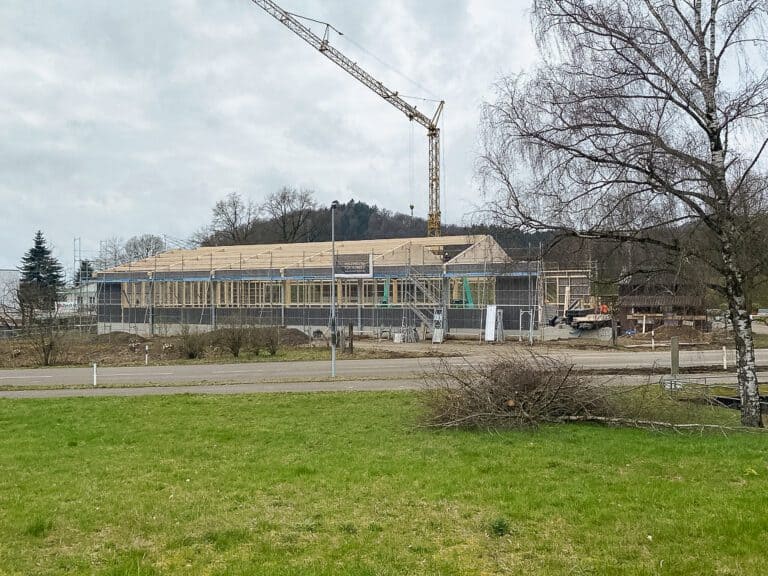Reithalle in der Schweiz in Bau