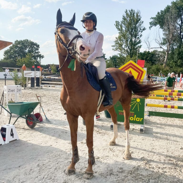 Siegerin Ladies Cup 135cm in Killingen