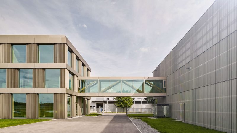 Halle_mit_Buero_SWG_web